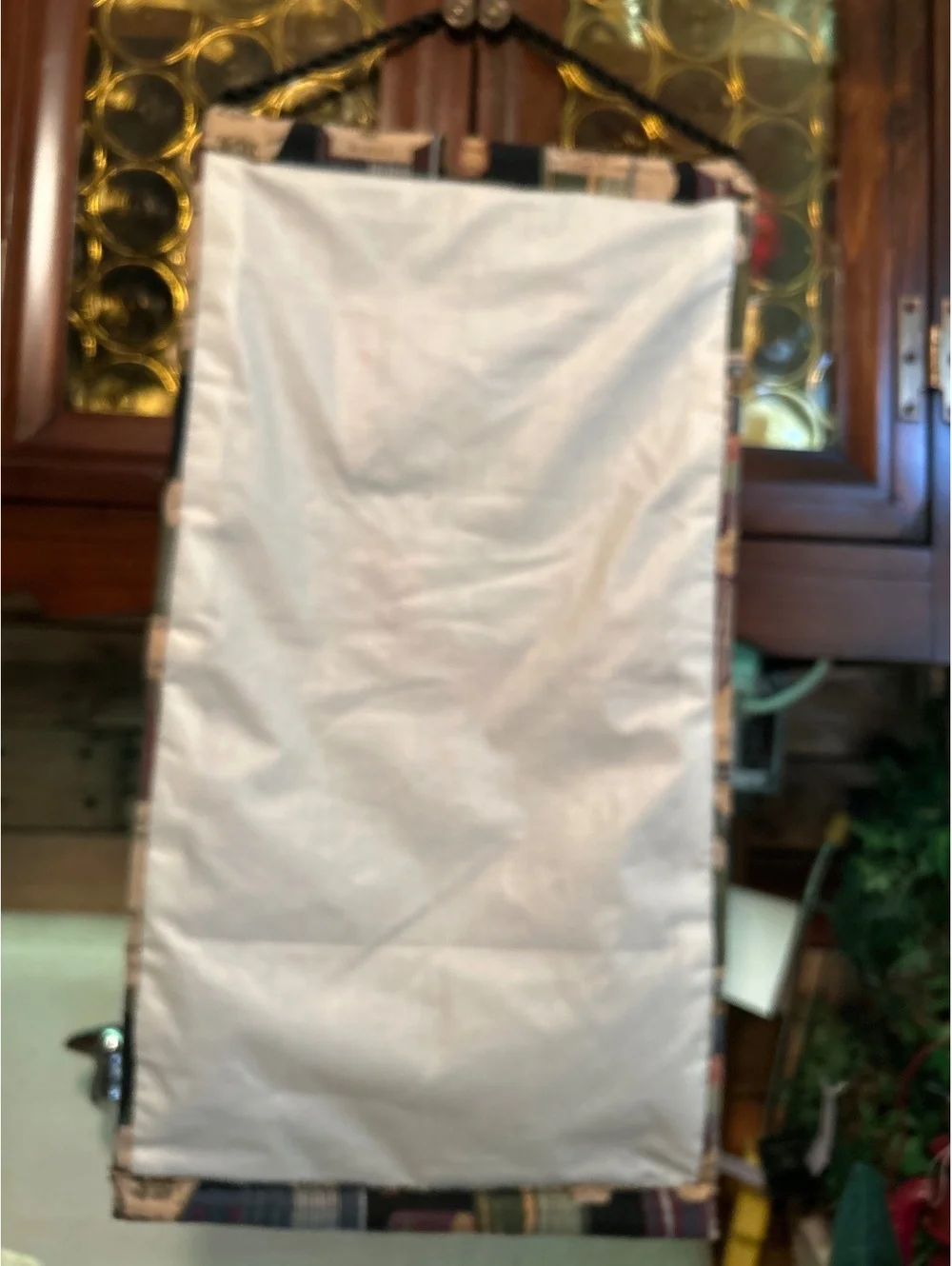 Wine Bottle Themed Wall Hanging Tapestry with Rope Hanger